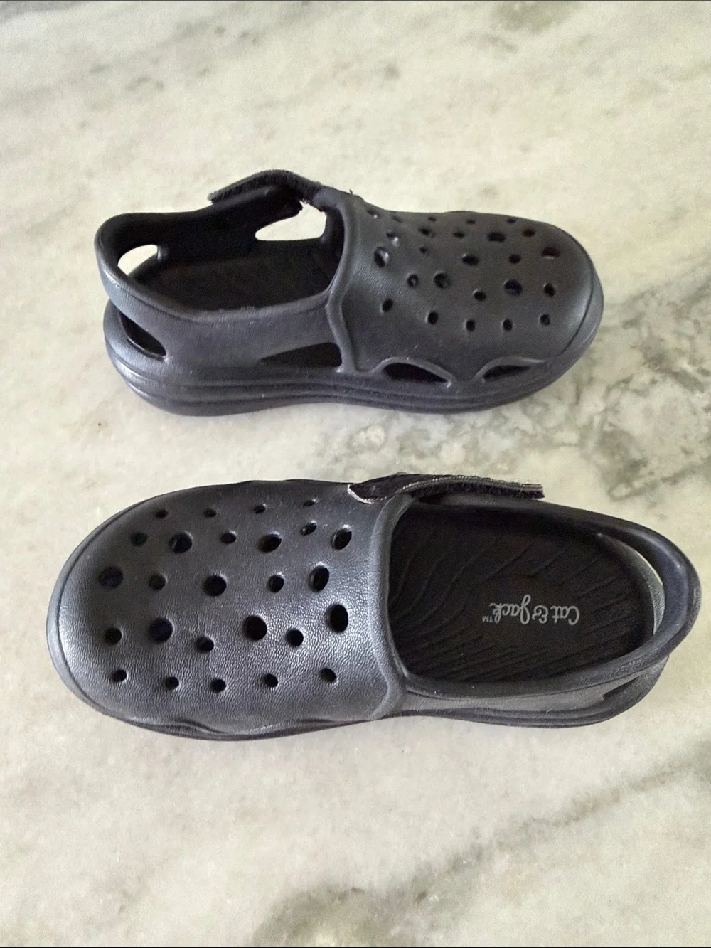Cat & Jack Kids Black Ventilated Water Clogs